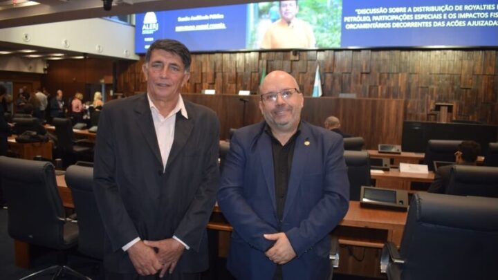 Cordeiro marca presença em audiência sobre royalties na ALERJ