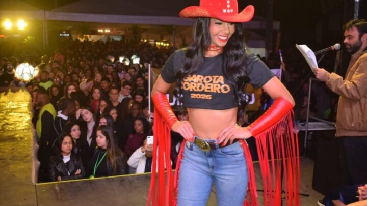 Garota Cordeiro 2026 leva multidão ao Parque Raul Veiga em Cordeiro