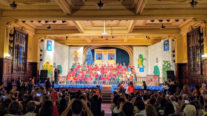 theater stage Brazil — M. B., Jr.